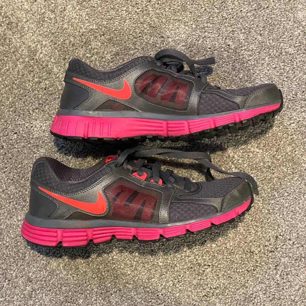 Nike Dual Fusion